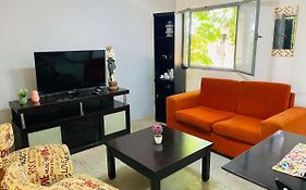 House G&S, Depto Con 3 Dormitorios Para 7 Personas Pleno Centro De La Ciudad